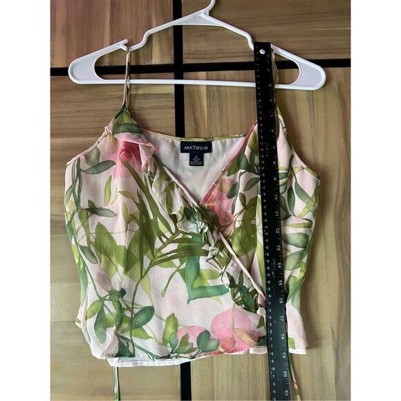 Ann Taylor Strappy Floral‎ Wrap Top 100% silk - Picture 4 of 5